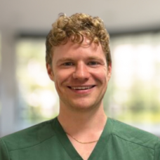 Dr. Thomas Guiney